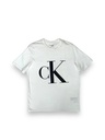 200004 calvin klein T-shirt  Size M